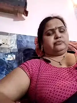 Snapshot of Kiyara7 chatting on February 16, 4:32 pm Kiyara7 online show from February 16, 4:32 pm