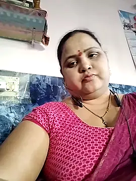 Snapshot of Kiyara7 chatting on February 20, 6:39 am Kiyara7 online show from February 20, 6:39 am