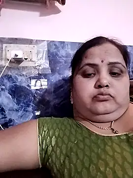 Snapshot of Kiyara7 chatting on February 23, 1:24 am Kiyara7 online show from February 23, 1:24 am