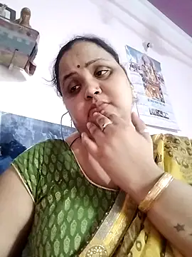 Snapshot of Kiyara7 chatting on February 24, 2:30 am Kiyara7 online show from February 24, 2:30 am