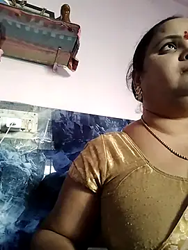 Snapshot of Kiyara7 chatting on February 24, 6:49 am Kiyara7 online show from February 24, 6:49 am