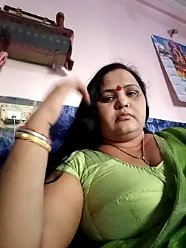 Snapshot of Kiyara7 chatting on March 3, 6:59 am Kiyara7 online show from March 3, 6:59 am