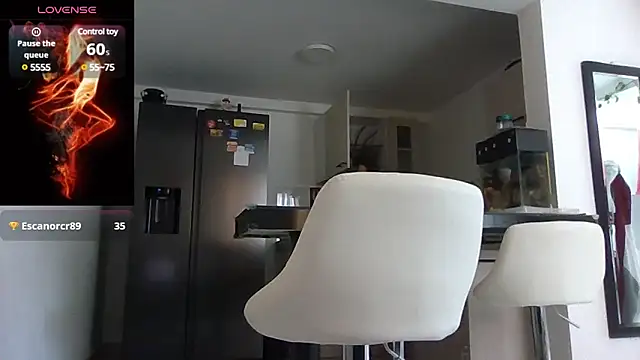 saramartinez1000 online show from February 27, 7:04 pm