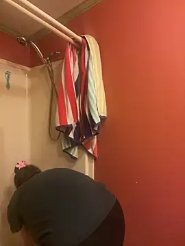 Snapshot of velvetta_ chatting on September 22, 8:22 pm velvetta online show from September 22, 8:22 pm