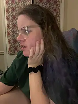 Snapshot of velvetta_ chatting on November 23, 10:37 am velvetta online show from November 23, 10:37 am