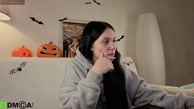 Snapshot of Kvetachka chatting on October 28, 1:09 am Kvetachka online show from October 28, 1:09 am