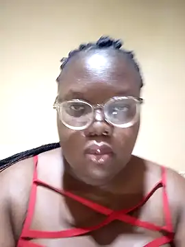 Snapshot of Twinklestar254 chatting on July 2, 10:21 am Twinklestar254 online show from July 2, 10:21 am