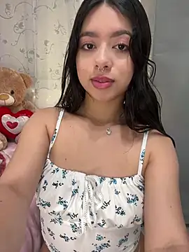 AliceJovovich online show from January 20, 10:40 am