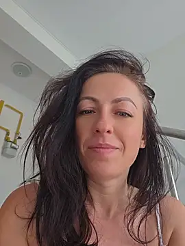 lovewildguy1 online show from July 23, 5:49 am