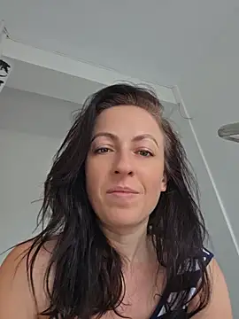 lovewildguy1 online show from July 29, 5:38 am