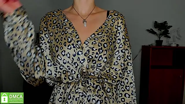 Snapshot of annakillianox chatting on October 24, 5:26 am annakillianox online show from October 24, 5:26 am