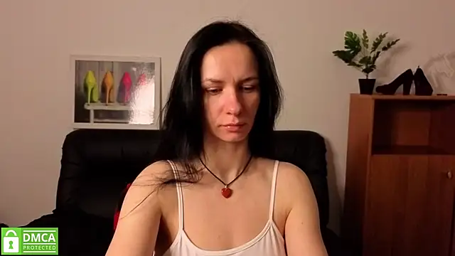 annakillianox online show from April 13, 5:24 am