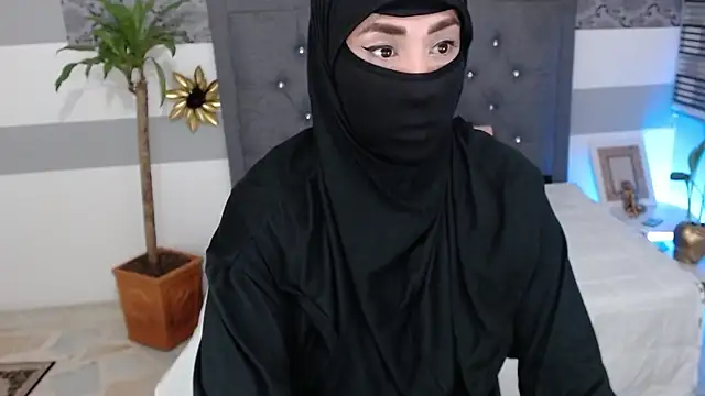 Snapshot of Jalima_sabag chatting on February 1, 11:06 pm Jalima sabag online show from February 1, 11:06 pm