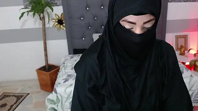 Snapshot of Jalima_sabag chatting on March 8, 10:34 pm Jalima sabag online show from March 8, 10:34 pm