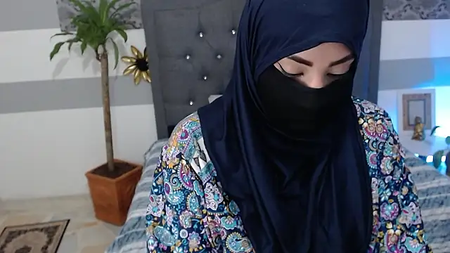 Snapshot of Jalima_sabag chatting on March 13, 12:16 am Jalima sabag online show from March 13, 12:16 am