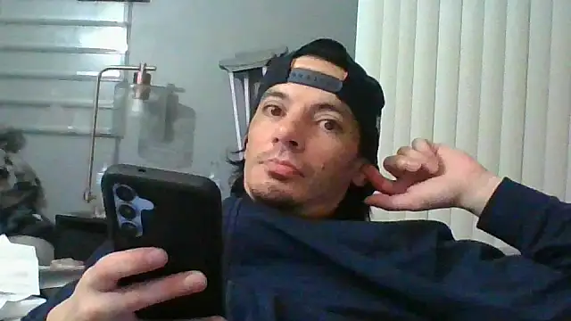 gifted723 online show from November 30, 6:28 am