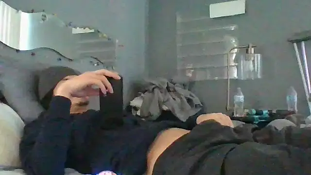 gifted723 online show from November 30, 6:34 pm