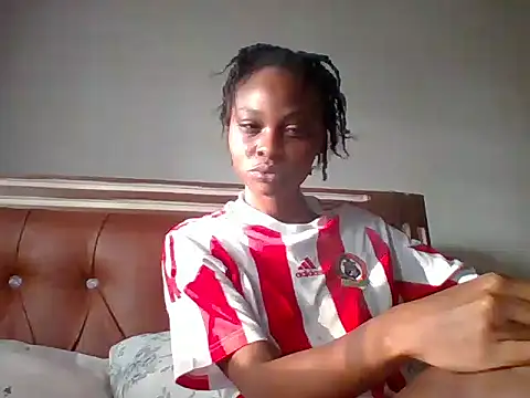 Snapshot of Toxique_ chatting on December 13, 2:38 pm Toxique online show from December 13, 2:38 pm