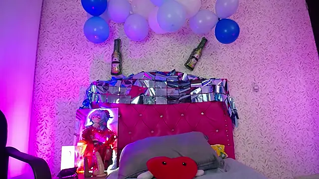 Snapshot of luly_pink chatting on October 4, 5:16 am luly pink online show from October 4, 5:16 am