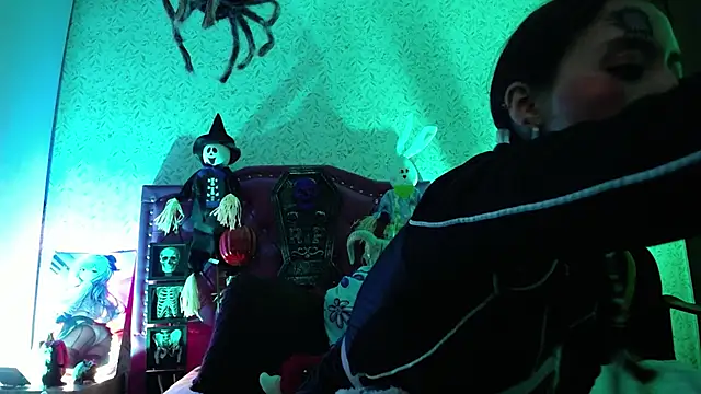 Snapshot of luly_pink chatting on October 28, 4:38 am luly pink online show from October 28, 4:38 am