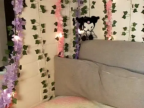 VictoireFeller online show from January 7, 12:55 am