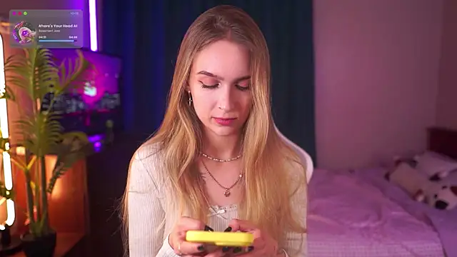 Kamila icee online show from October 10, 7:57 pm