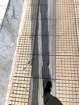 onbifeet online show from January 6, 1:15 pm