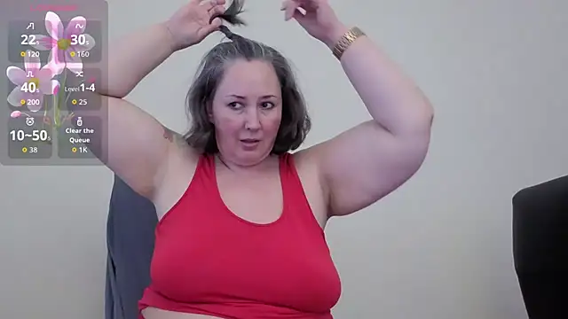 MilfGina online show from July 28, 5:34 pm