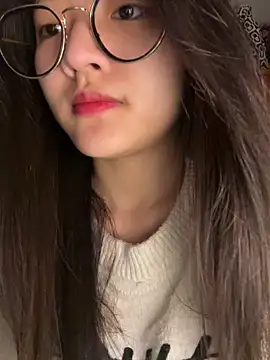 Snapshot of Krixxi22 chatting on November 22, 2:05 pm Krixxi22 online show from November 22, 2:05 pm