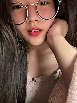 Krixxi22 online show from February 28, 2:29 pm