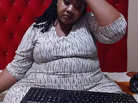 MIGHTYASSS online show from March 4, 5:46 am