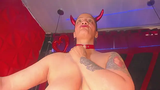 Taylor-hardcore online show from February 7, 3:27 pm