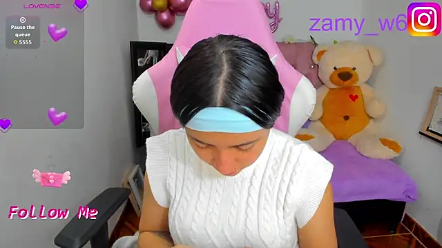 karla cute01 online show from November 3, 4:36 am