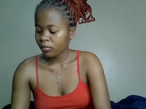 Snapshot of sexy_dove0 chatting on October 29, 5:10 am sexy dove0 online show from October 29, 5:10 am