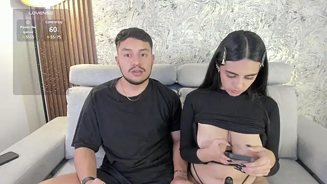 Snapshot of 1m_valery chatting on December 20, 9:11 am 1m valery online show from December 20, 9:11 am