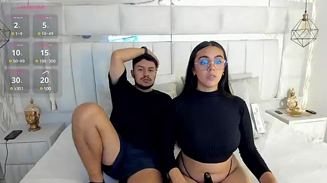 Snapshot of 1m_valery chatting on February 11, 4:11 am 1m valery online show from February 11, 4:11 am