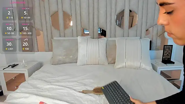 Snapshot of 1m_valery chatting on March 10, 4:14 pm 1m valery online show from March 10, 4:14 pm