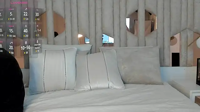 Snapshot of 1m_valery chatting on March 11, 3:45 pm 1m valery online show from March 11, 3:45 pm