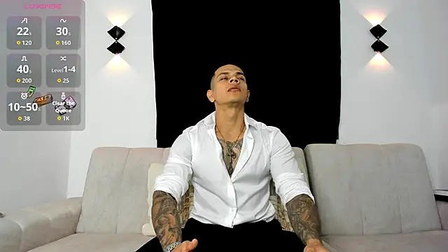 Snapshot of Aron_Dark chatting on November 22, 11:37 pm Aron Dark online show from November 22, 11:37 pm