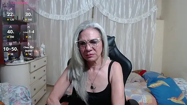 Snapshot of Giorgia_xue53 chatting on September 14, 4:11 am Giorgia xue53 online show from September 14, 4:11 am