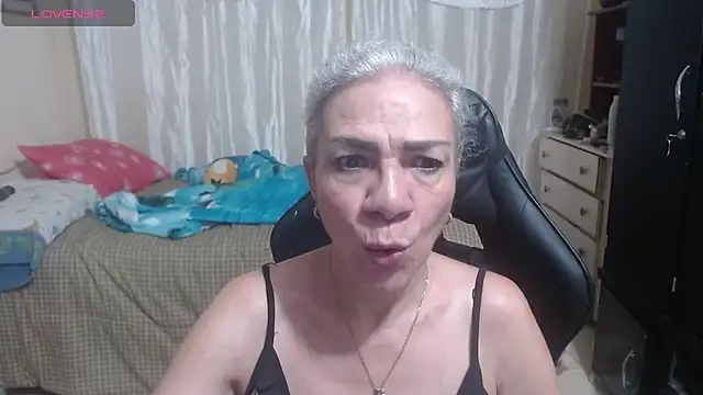 Snapshot of Giorgia_xue53 chatting on February 27, 2:55 am Giorgia xue53 online show from February 27, 2:55 am