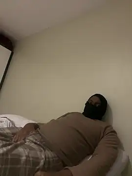 jaytee198610 online show from June 8, 2:34 am