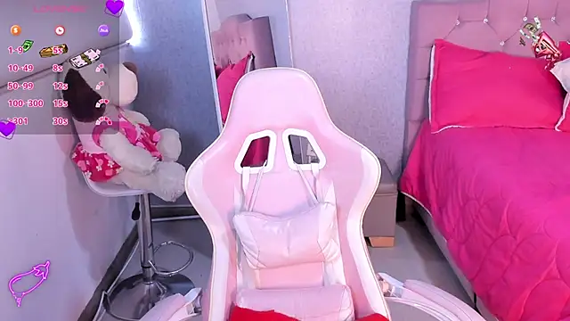 Kenia tompson01 online show from January 24, 8:54 pm