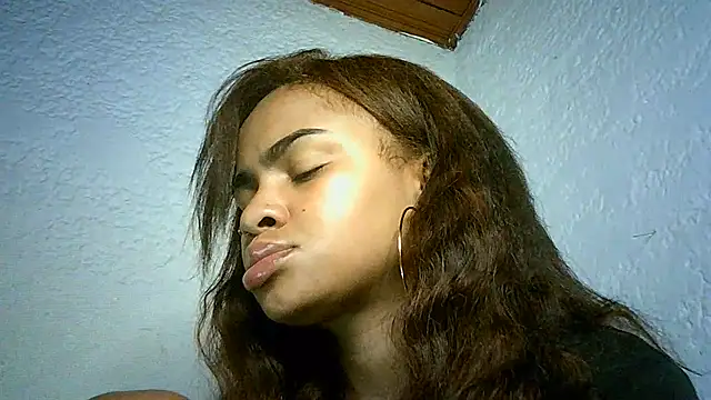 Snapshot of Bellabeltrann chatting on January 5, 1:36 pm Bellabeltrann online show from January 5, 1:36 pm