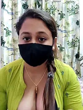 Snapshot of Natasha-143 chatting on December 4, 7:22 pm Natasha-143 online show from December 4, 7:22 pm