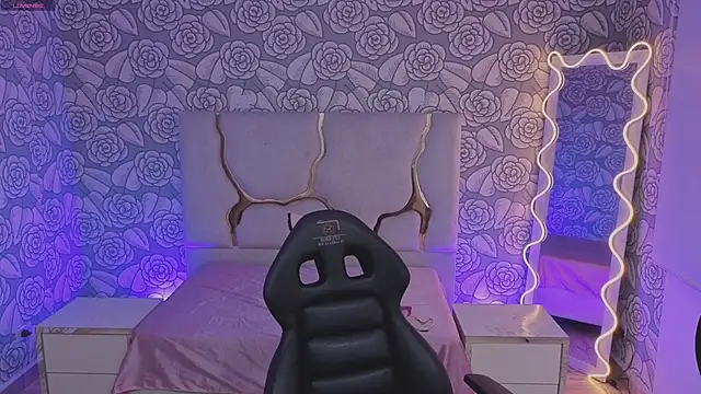 Mellani tay online show from February 6, 3:33 am