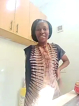 Snapshot of LOVELY-2BERRY chatting on October 2, 5:14 am LOVELY-2BERRY online show from October 2, 5:14 am