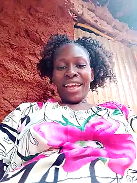 Snapshot of LOVELY-2BERRY chatting on October 20, 6:36 am LOVELY-2BERRY online show from October 20, 6:36 am