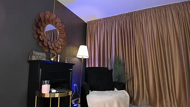 LovingBlondie online show from June 18, 2:56 am
