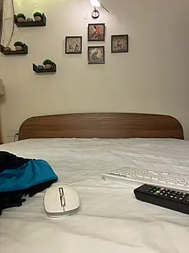 MAGIC MATES online show from February 25, 5:11 pm